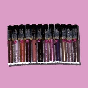 ♌️Full Set WnW Zodiac Lipglosses♌️